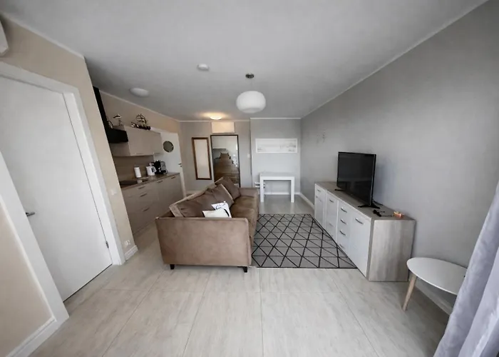 Horyzont 411 Apartman *