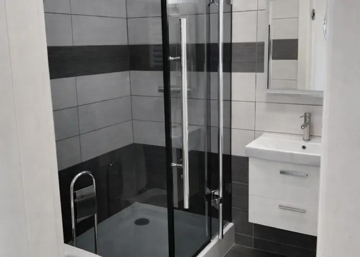 Horyzont 411 Apartman *